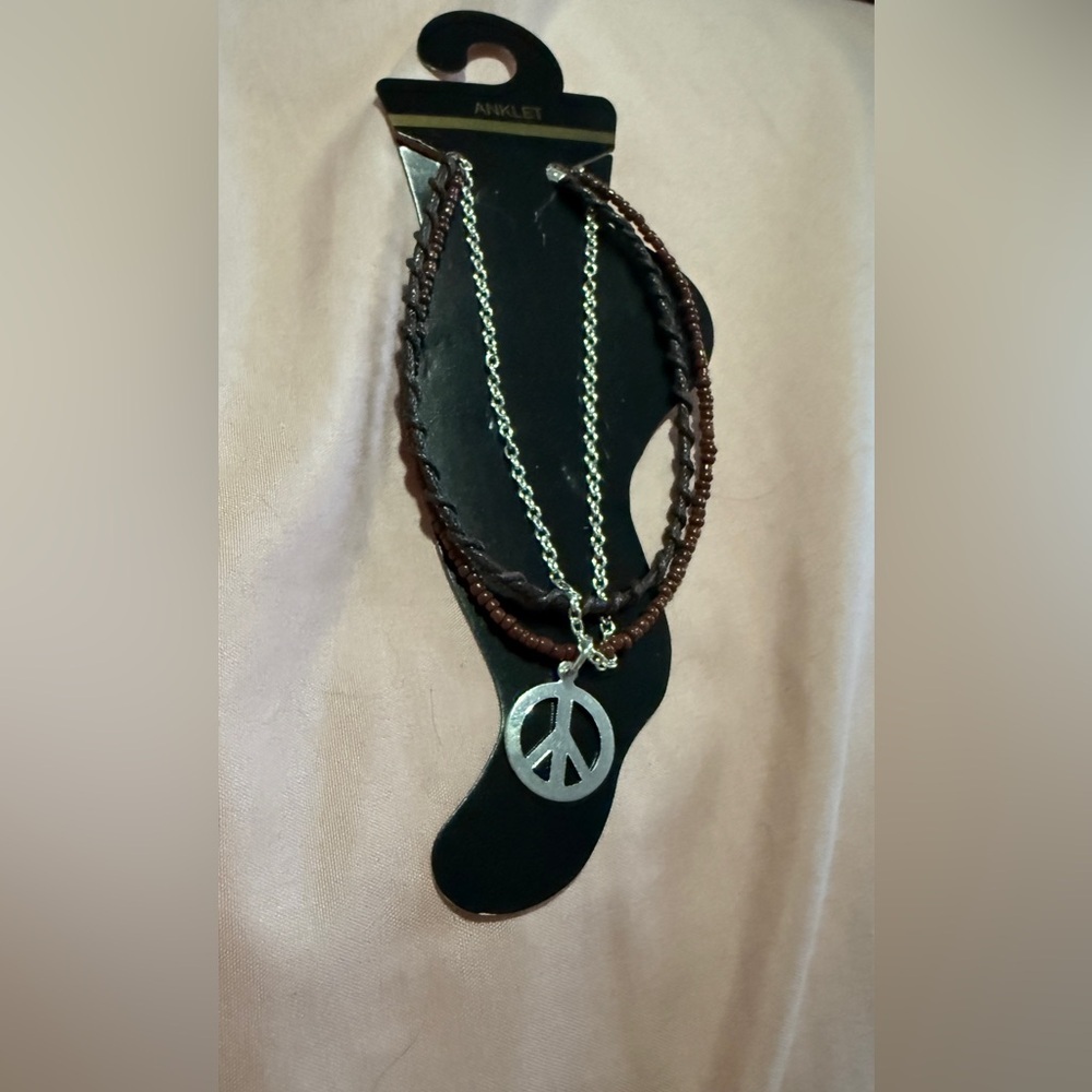 Brown and Silver Peace Sign Anklet NWT - Picture 4 of 5